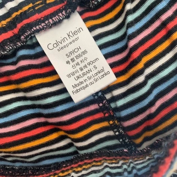 Calvin Klein striped sleepwear or lounge set - Picture 8 of 8